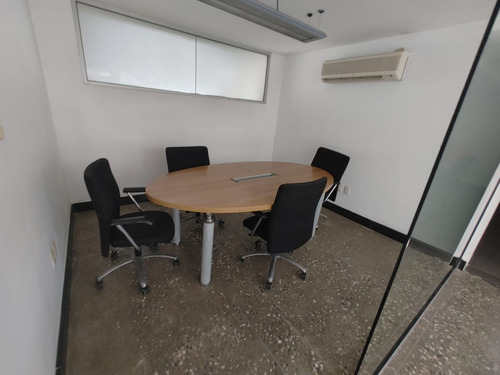 Alquilo Locales Oficinas En Mata Hambre, De: 43, 53, 60, 100, 113, 135 Y 150 Mts.2
