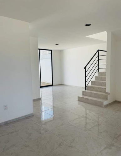 Se Vende Casa Nueva Fracc Atrio Celaya