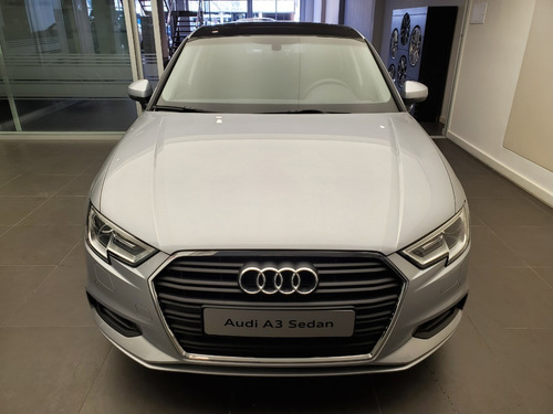 Audi A3 Sedan 35 Tfsi Stronic 150cv 2021 200 Kms!!! - Lenken