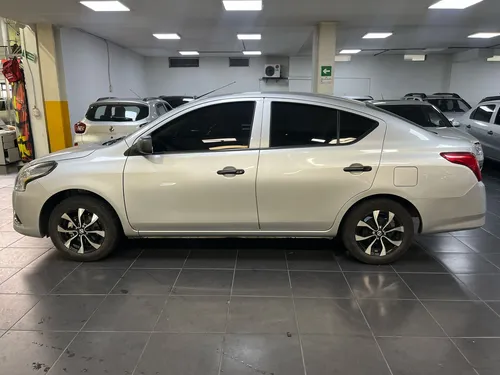 Nissan Vers Vdrive Mt 4x2 1600