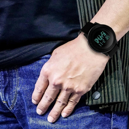 Reloj Deportivo Led Coreano Estadounidense: Negro, Modelo 11