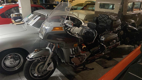 Honda Gold Wing Gl1100 Especial Edition Nao Harley Davidison
