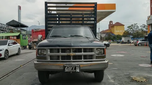 Chevrolet Cheyenne 5.7 C3500