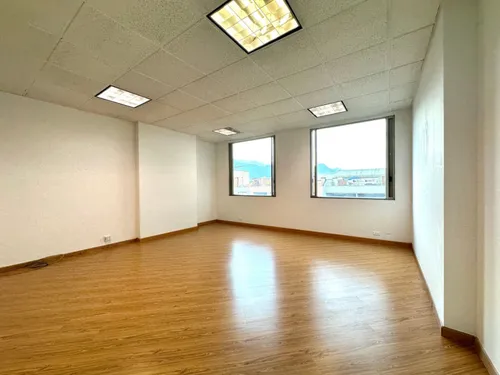 Oficina En Arriendo En Chicó Norte. Cod A15311