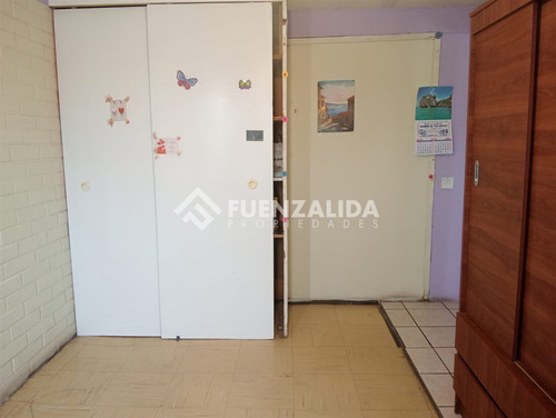 Venta Departamento En Lo Prado, 2 Dormitorios, 1 Baño