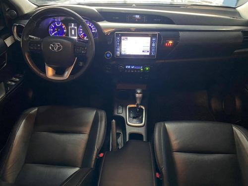 Imagem 7 de 13 de Toyota Hilux 2.8 Srx 4x4 Cd 16v Diesel 4p Automático