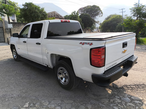 Chevrolet Silverado 5.4 2500 Doble Cabina Ls 4x4 At