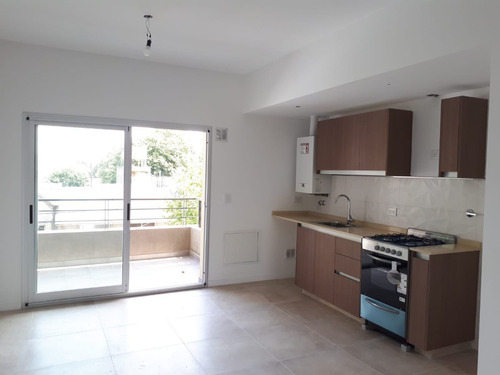 Imagen 9 de 30 de Departamento Dos Ambientes Quilmes