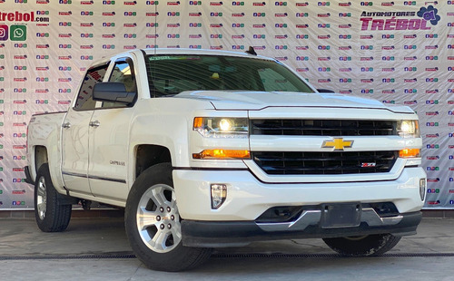 Imagen 8 de 15 de Chevrolet Cheyenne Crew Cab 2018 4x4