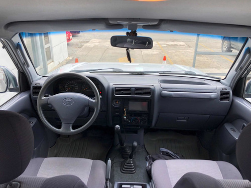Imagen 14 de 17 de Toyota Meru Año 2007 4x4