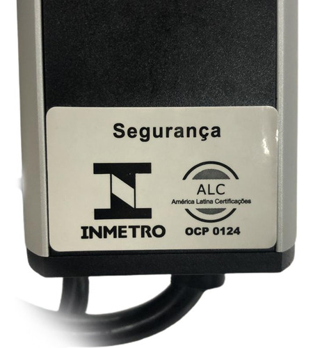 Torre 3 Tomadas Retrátil Multiplug Embutir 20a Antichoque