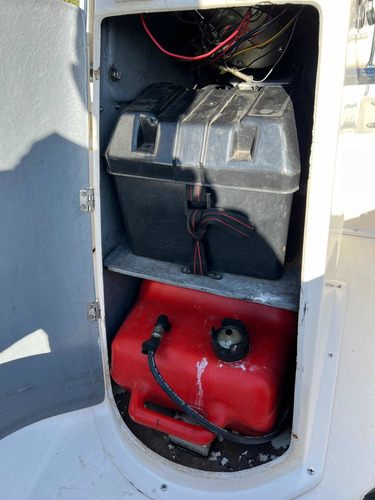 Imagen 24 de 25 de Semirrigido Bim 450 2012 50 Hp 4 T 300 Web Marine Kiel