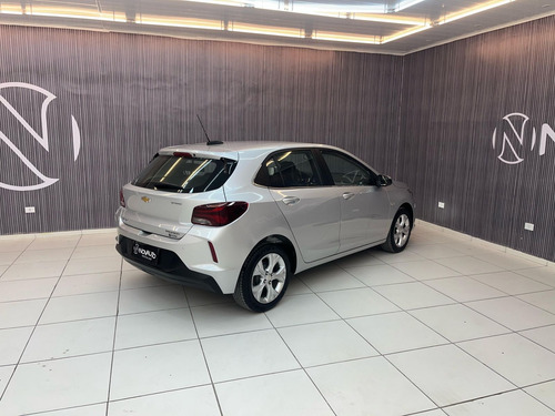 Chevrolet Onix HATCH PREM. 1.0 12V TB Flex 5p Aut.
