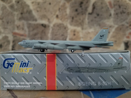 Avio B-52h Stratofortress Us Air Force  60-0044 Escala 1:400