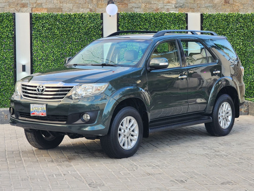 Toyota Fortuner Sr 4x4