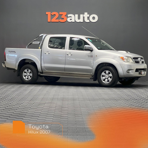 Toyota Hilux Srv Cd 3.0 4x2