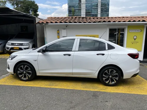 Chevrolet Onix 1.0 Lt