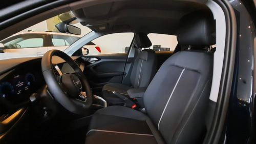 Imagen 11 de 25 de Audi A1 Sportback 30 Tfsi 2021 Audibsas