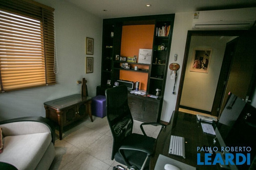 Imagem 11 de 15 de Apartamento - Aclimação - Sp - 628220