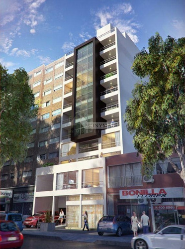Local Comercial Cordon Venta Rivera Y Acevedo Díaz 117mts Y Garaje!!