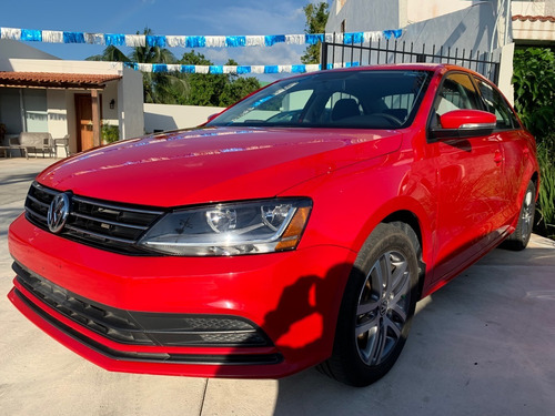 Imagen 1 de 11 de Volkswagen Jetta