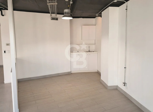 Bucarest - Providencia - Oficina 166 M²