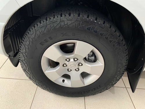 Nissan Frontier 2.5 Xe Cab. Dupla 4x4 4p 2013