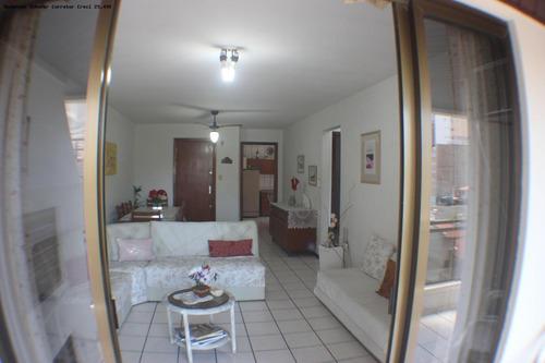 Apartamento Para Temporada Em Itapema, Meia Praia, 2 Dormitórios, 1 Suíte, 2 Banheiros, 1 Vaga - Aq302_1-854724