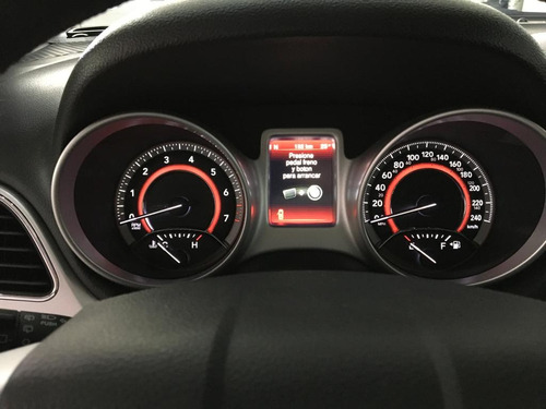 Imagen 8 de 17 de Dodge Journey Se 2018 0km.