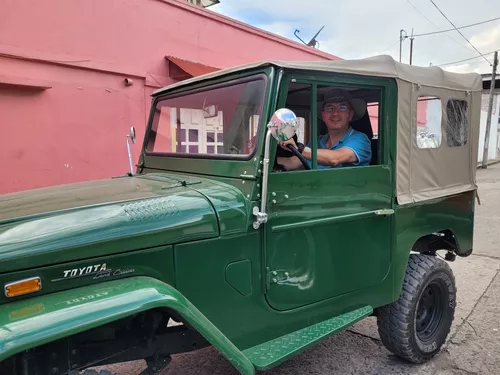 Toyota Fj 40