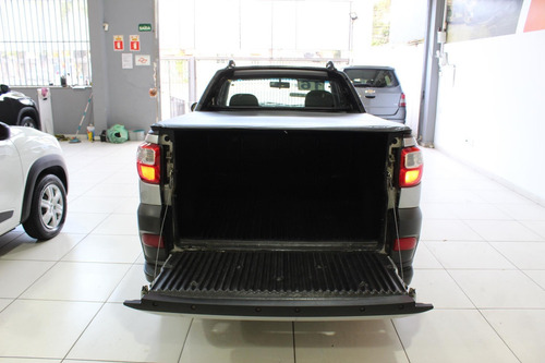 Imagem 9 de 11 de Fiat Strada Strada Working 1.4 Mpi Fire Flex 8v Cs Flex Man