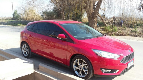 Imagen 11 de 11 de Ford Focus Iii Rojo Impecable!!