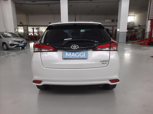 Imagem 5 de 13 de Yaris 1.5 16v Flex Xls Multidrive