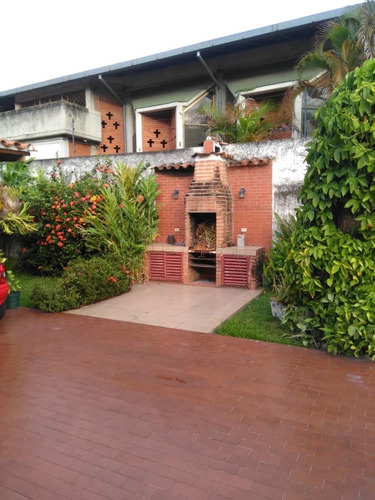 Imagen 7 de 14 de Quinta En Barrio Sucre Maracay Aragua