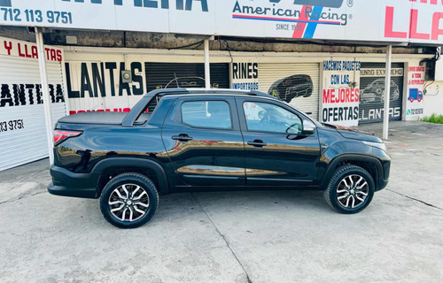 RAM 700 1.0T Laramie Cvt Turbo Fwd