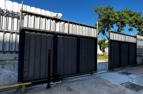 Espacios De Almacenamiento En Alquiler Para Productos Y Materiales De Construcción