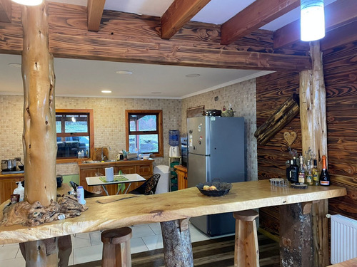 Excelente Casa En Condominio Country Pucón