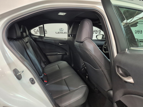 Lexus Ux 2024