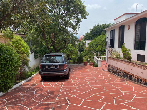 Miraval A Unas Cuadras De Plaza Cuernavaca - Roq-968-cs