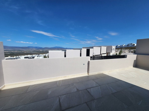 Hermosa Casa En Zibata, Master Suite, C.222 M2 Materiales Premium !