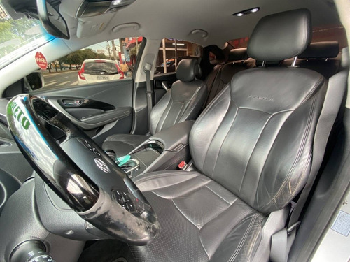 Imagem 8 de 15 de Hyundai Azera 3.0 Mpfi Gls V6 Gasolina 2015 - Automático