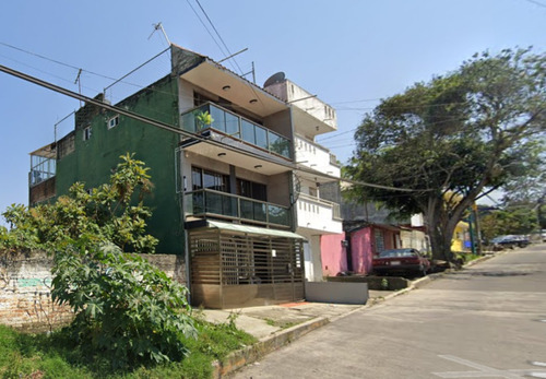 Casa En Venta Remate Bancario, C. Nayarit, Progreso Macuiltepetl, 91130 Xalapa -jcbb2