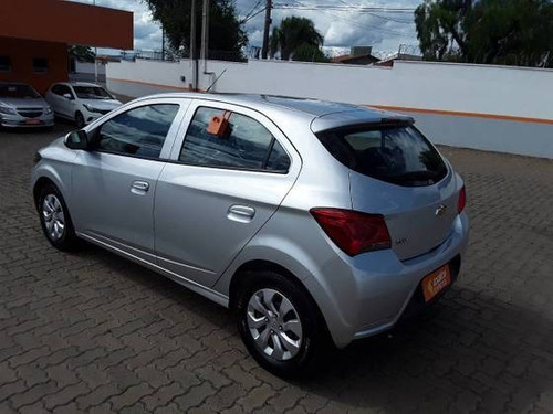 Chevrolet Onix 1.0 Mpfi Lt 8v Flex 4p Manual
