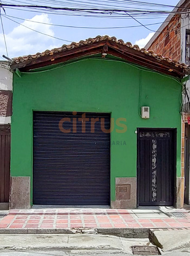 Bodega En Barrio Antioquia