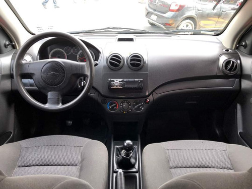 Imagen 6 de 8 de Chevrolet Aveo 2013 1.6 Ls Aa Mt