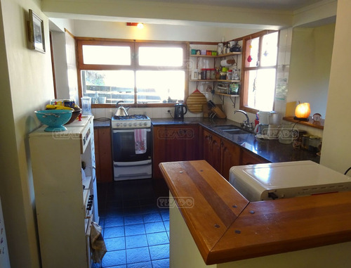 Casa En Venta Ubicado En Altos Del Sol, San Martin De Los Andes