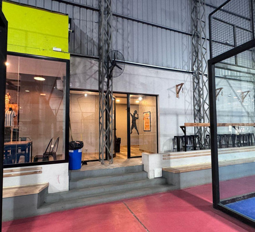 Venta Club De Padel San Bernardo Tres Canchas De Padel