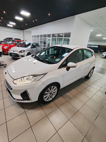 Ford Fiesta Kinetic 1.6 Titanium Powershift 120cv