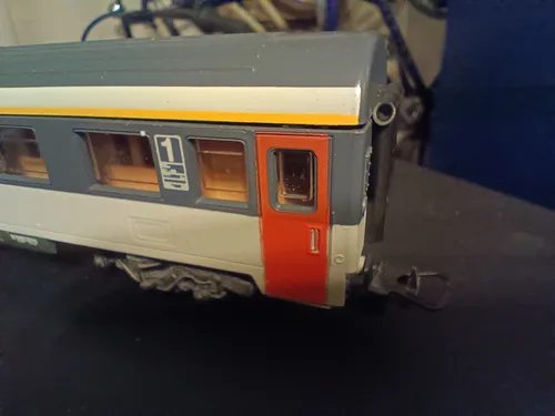Set Lima Locomotora Y 5 Vagones Sncf H0 (Usado)