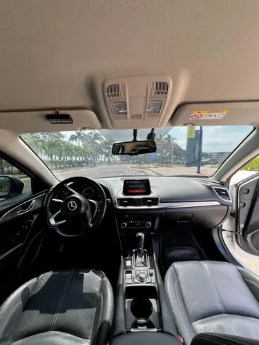 Mazda 3 2.0 Touring At